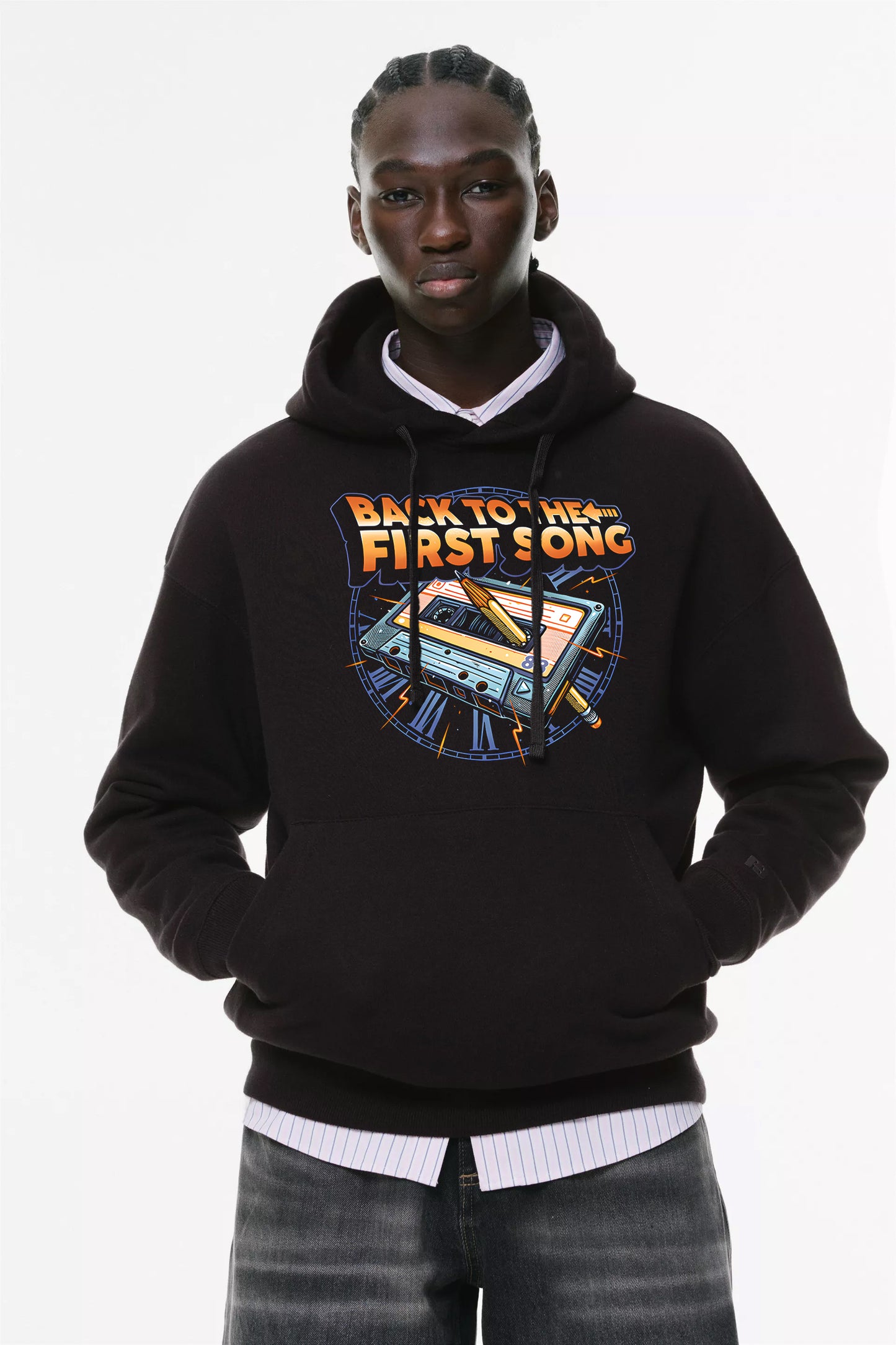 Φούτερ με κουκούλα και τσέπες Prenium ποιότητας της εταιρίας Lux in Tenebris με τύπωμα Back to the first song