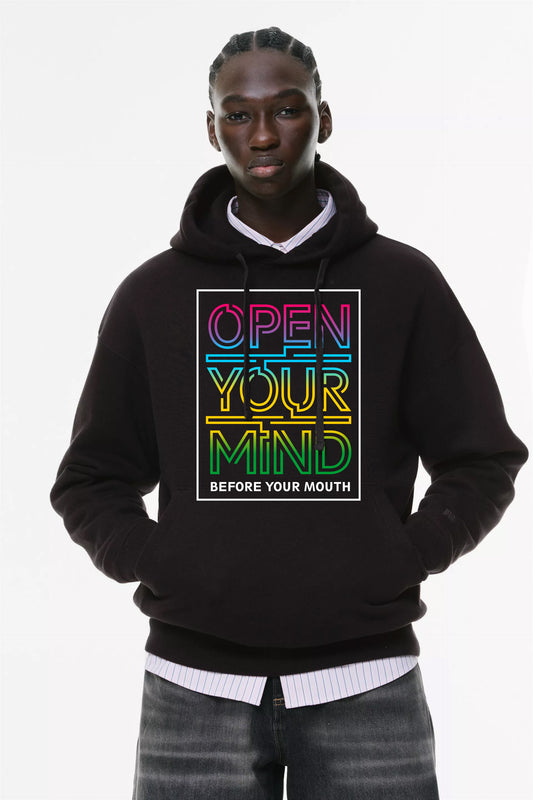 Φούτερ με κουκούλα και τσέπες Prenium ποιότητας της εταιρίας Lux in Tenebris με τύπωμα Open your mind before your mouth