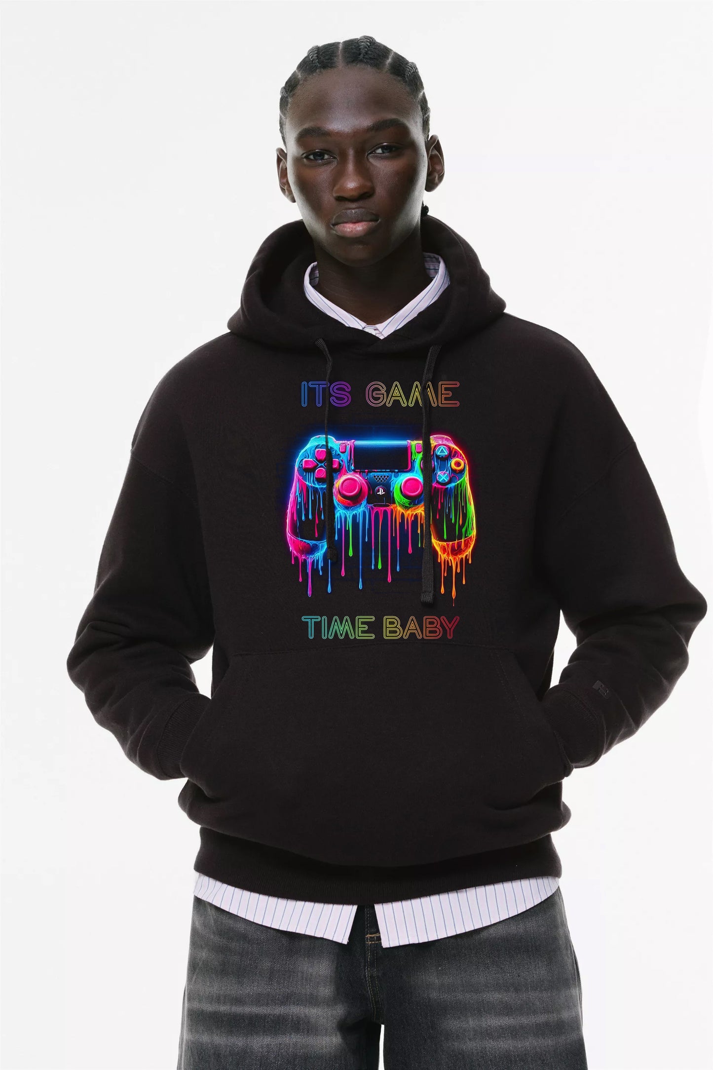 Φούτερ με κουκούλα και τσέπες Prenium ποιότητας της εταιρίας Lux in Tenebris με τύπωμα Gamers Art